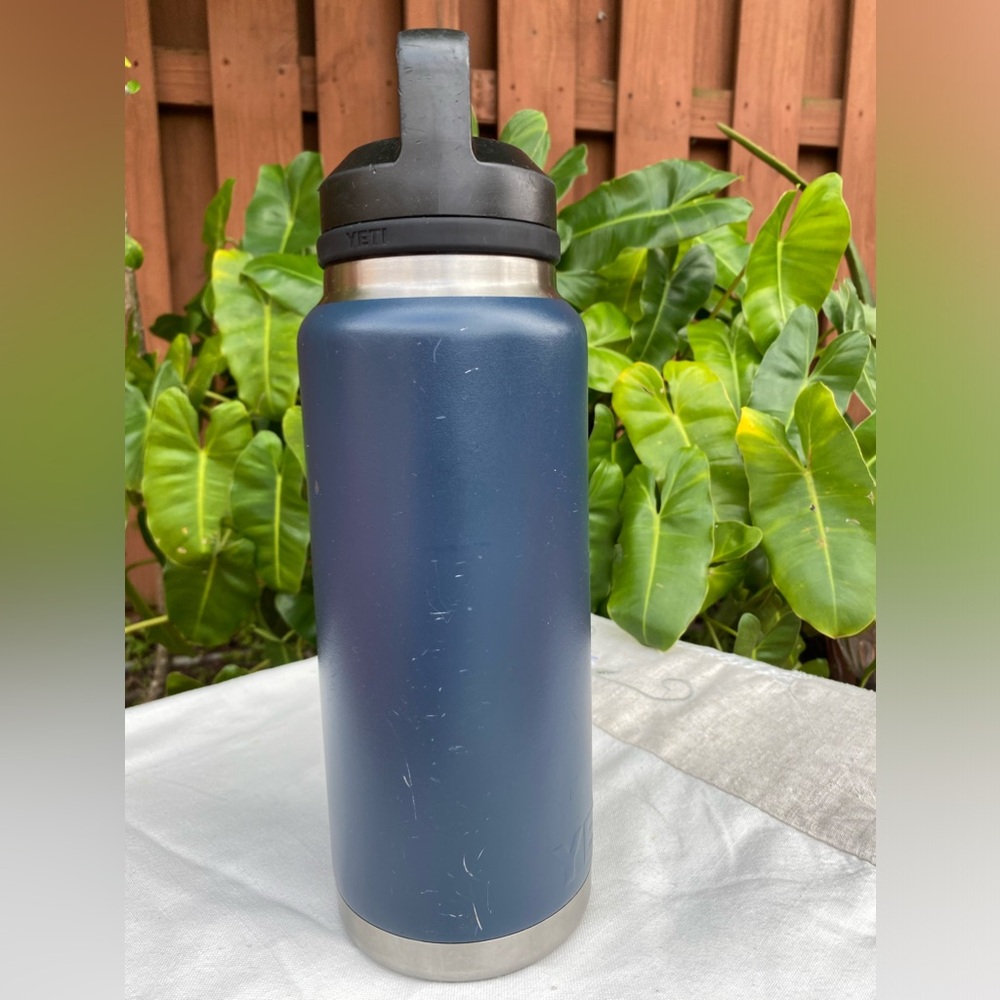 YETI Rambler - Picture 4 of 11